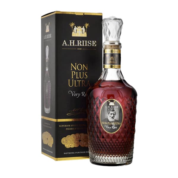 A.H. Riise Non Plus Ultra Rum 70cl