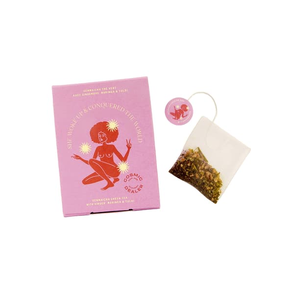 Cosmic Dealer She Woke Up and Conquered the World Ayurvedic Genmaicha Green Tea & Ginger Box avec 12 sachets de thé
