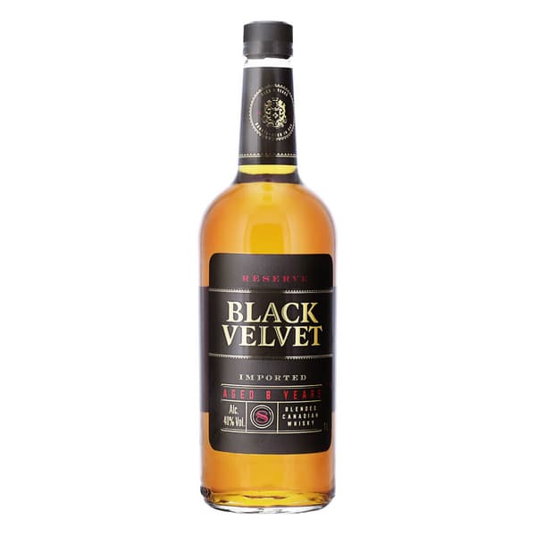 Black Velvet Reserve 8 Years Blended Whisky 100cl
